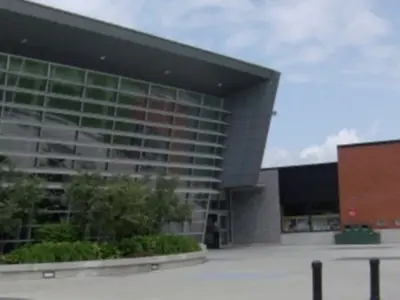 Delpark location building entrance