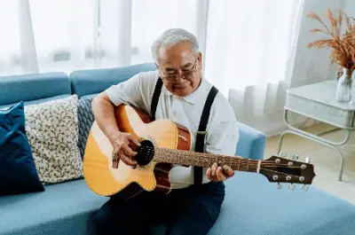Man playing guitar